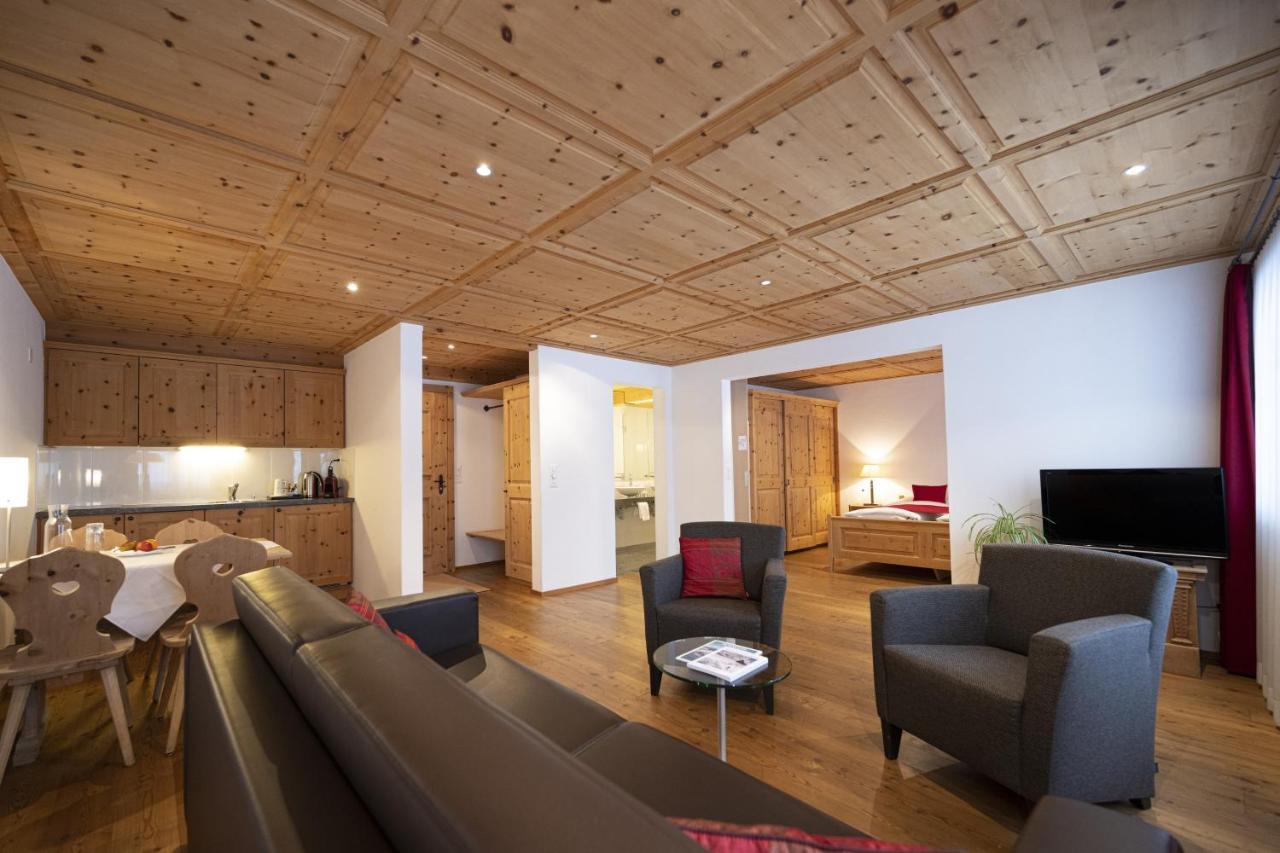 Hotel Engiadina Scuol Zewnętrze zdjęcie