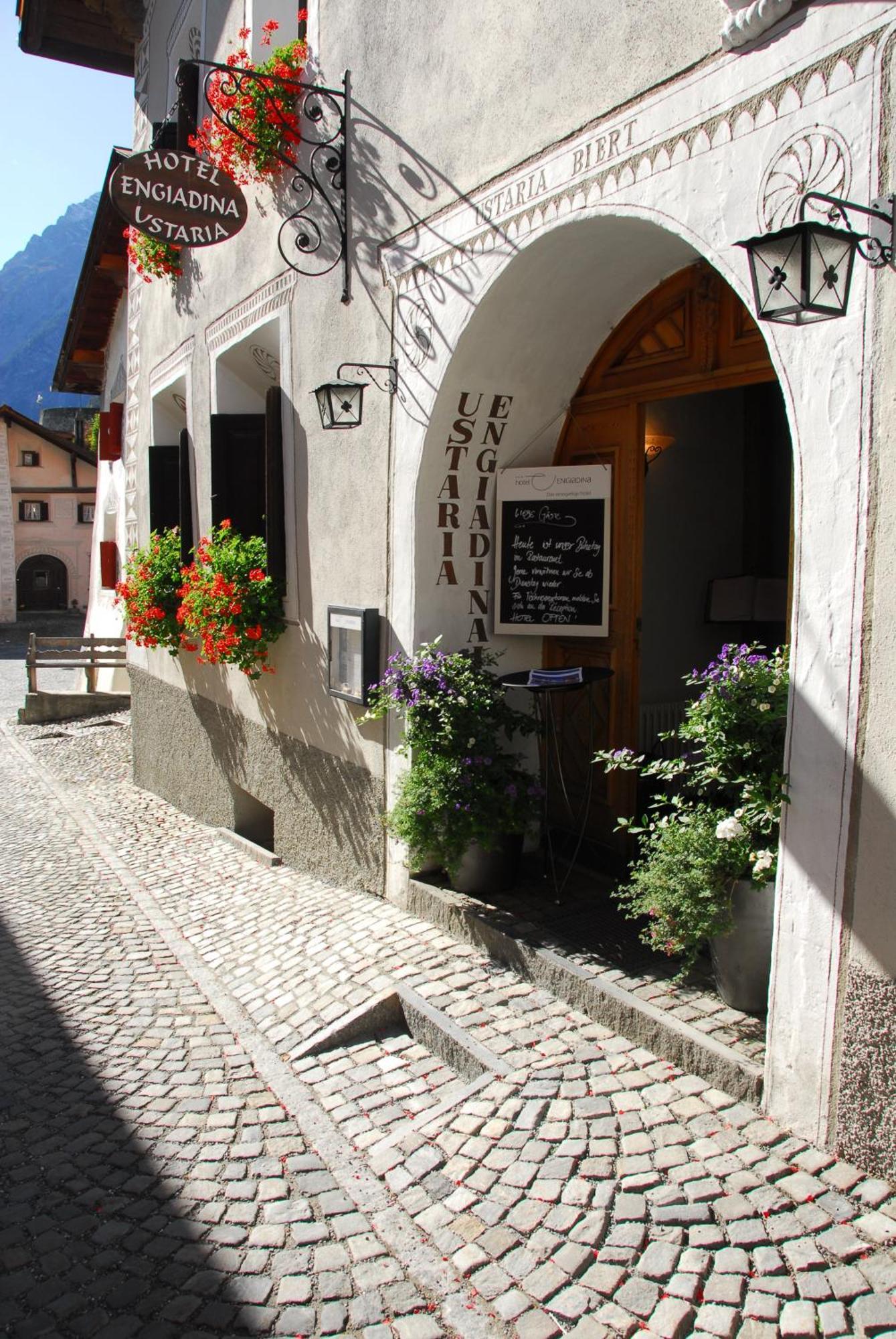 Hotel Engiadina Scuol Zewnętrze zdjęcie