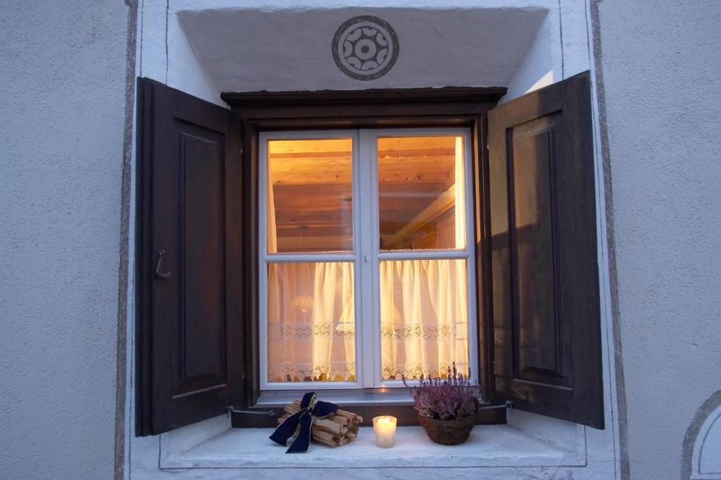 Hotel Engiadina Scuol Zewnętrze zdjęcie