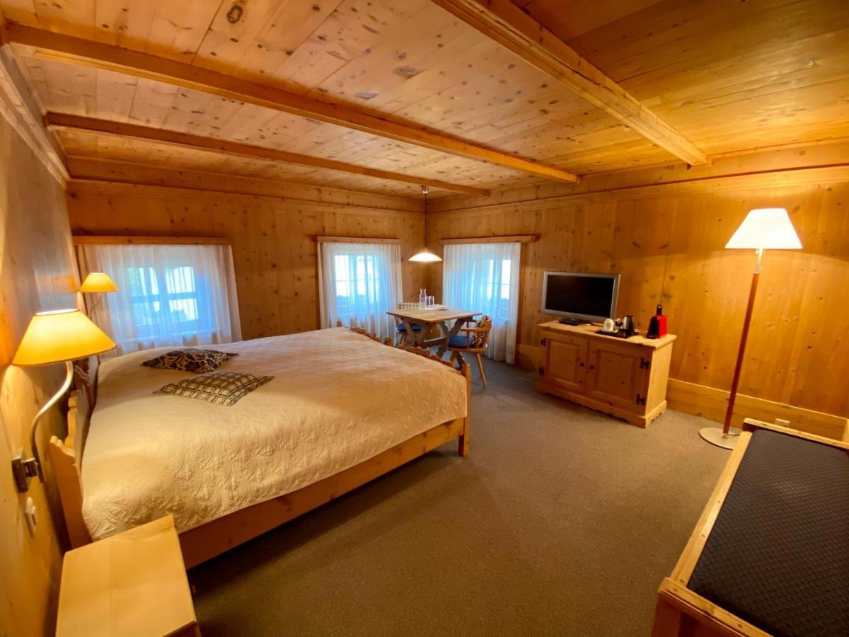 Hotel Engiadina Scuol Zewnętrze zdjęcie